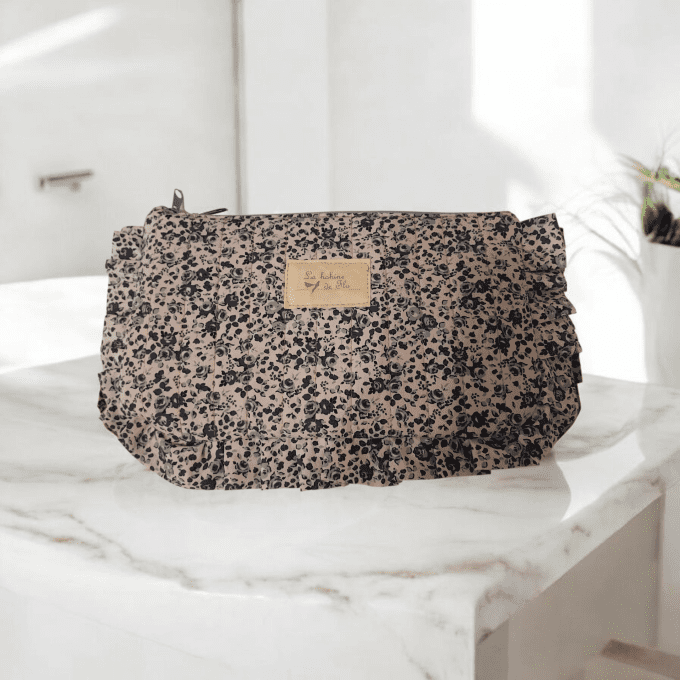 Trousse froufrou